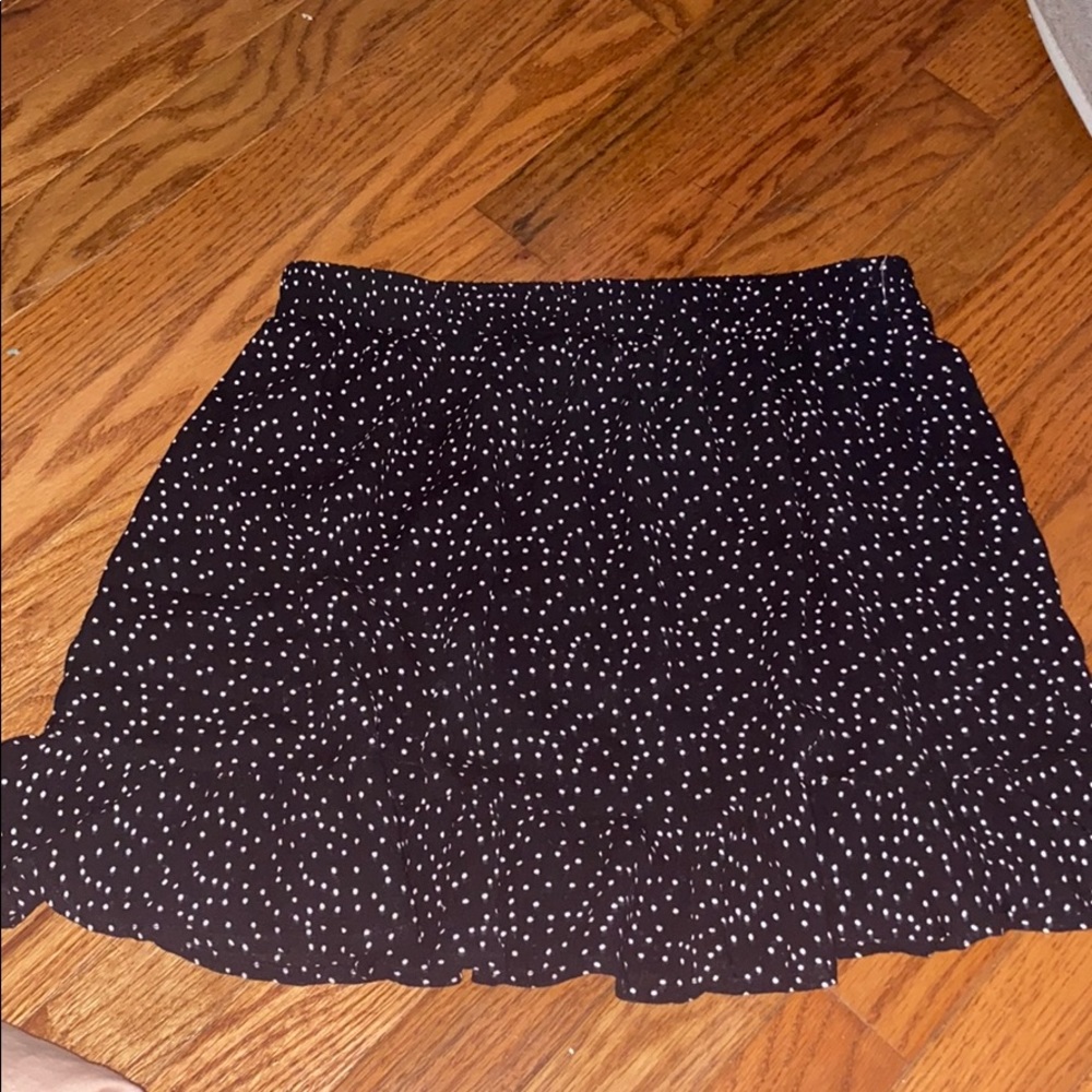 Tillys Ivy and main skirt